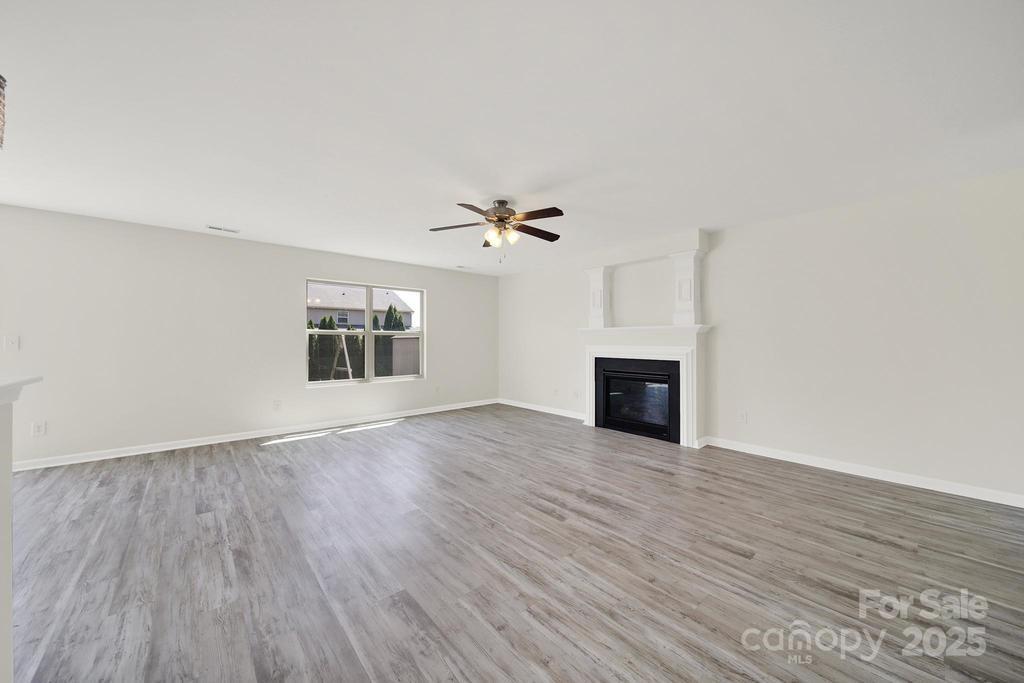 125 Karlstad Lane