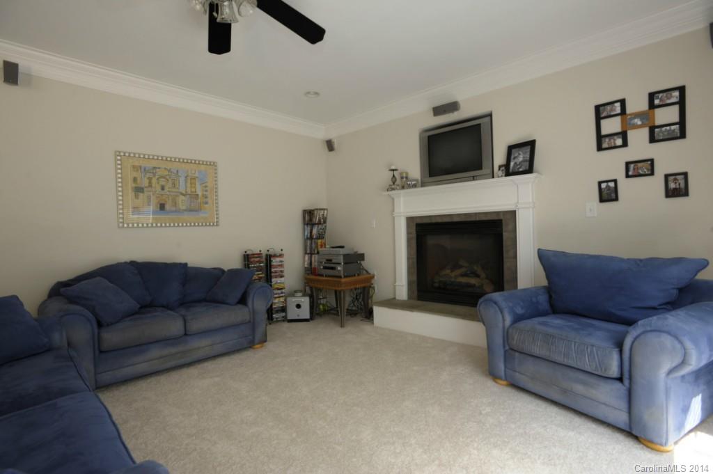 Crown Harbor - Residential