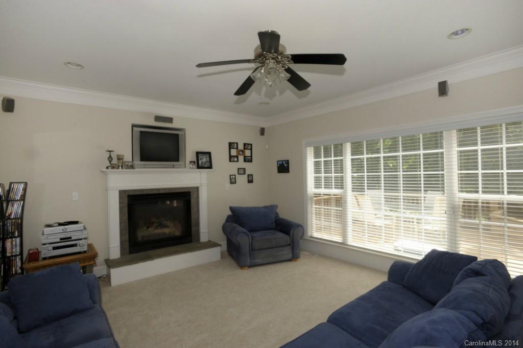 Crown Harbor - Residential