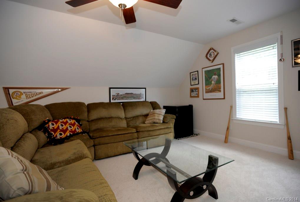 Crown Harbor - Residential