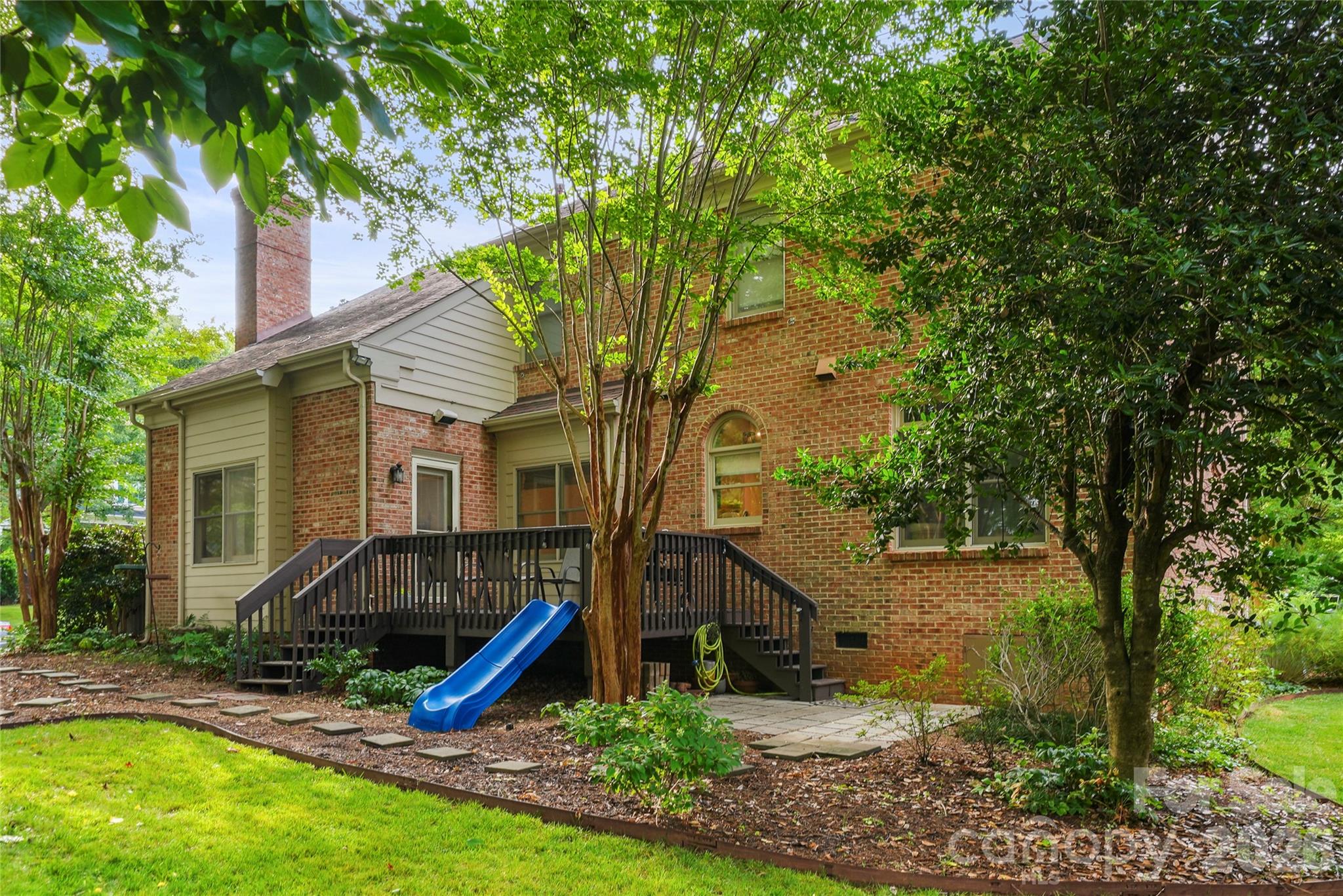 16002 Prestwoods Lane