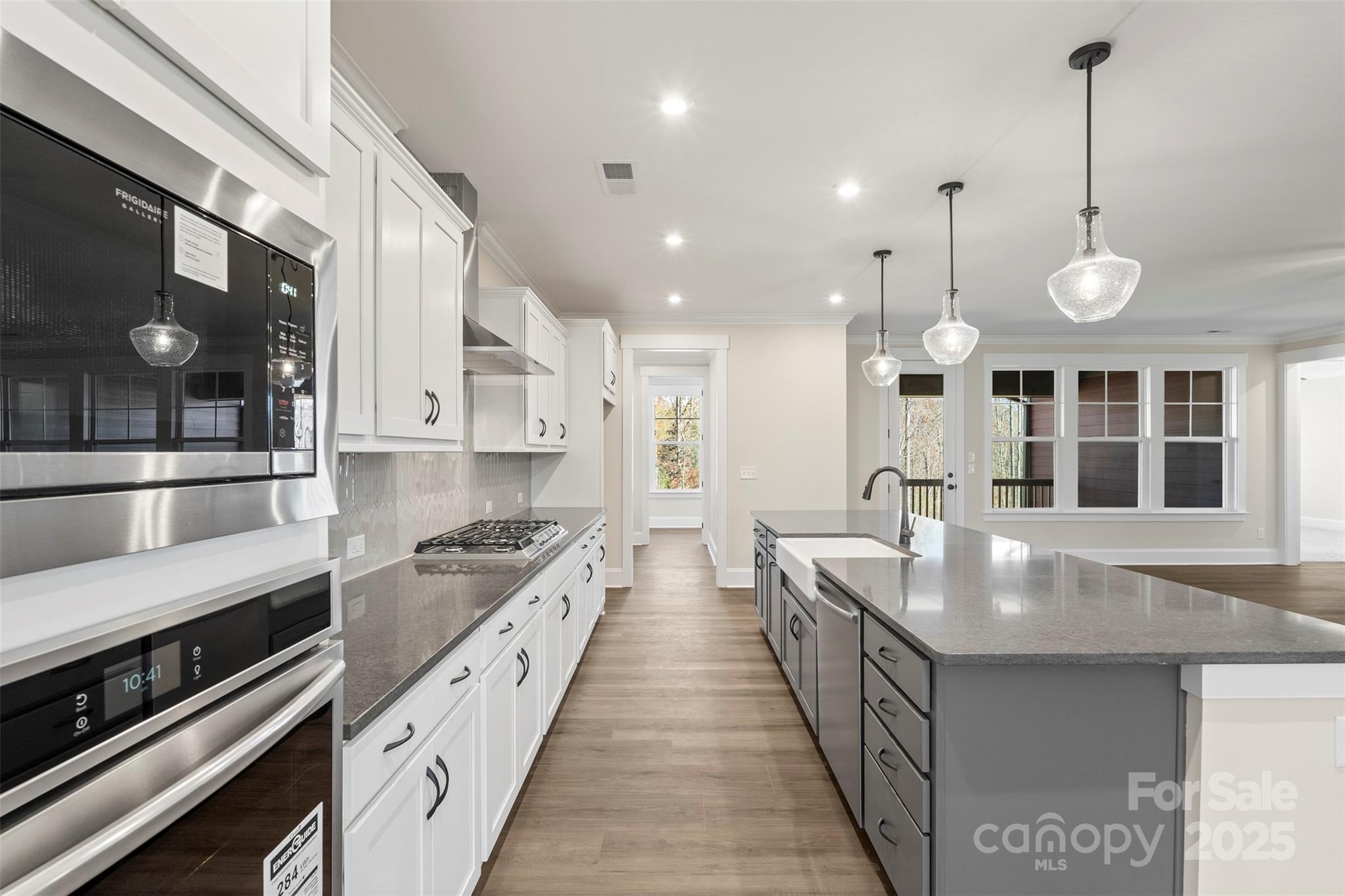 Riverwalk - Residential