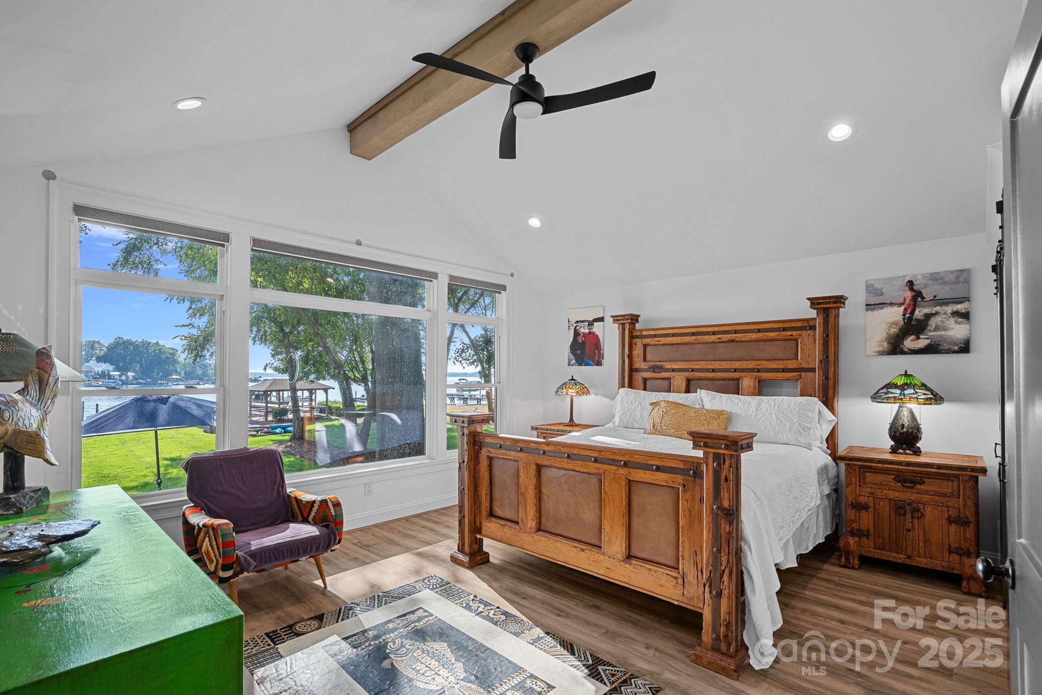 Island Forest - Residential