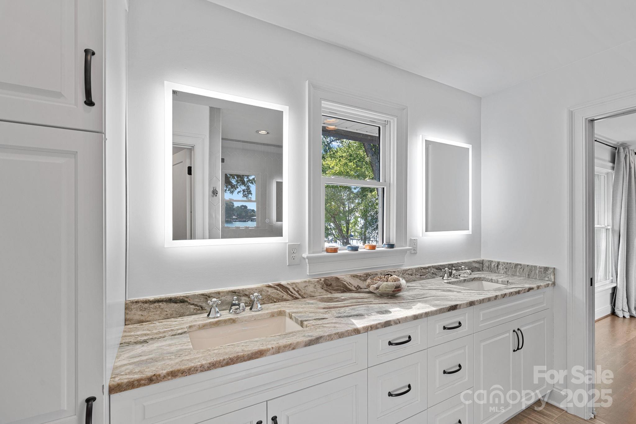 Island Forest - Residential