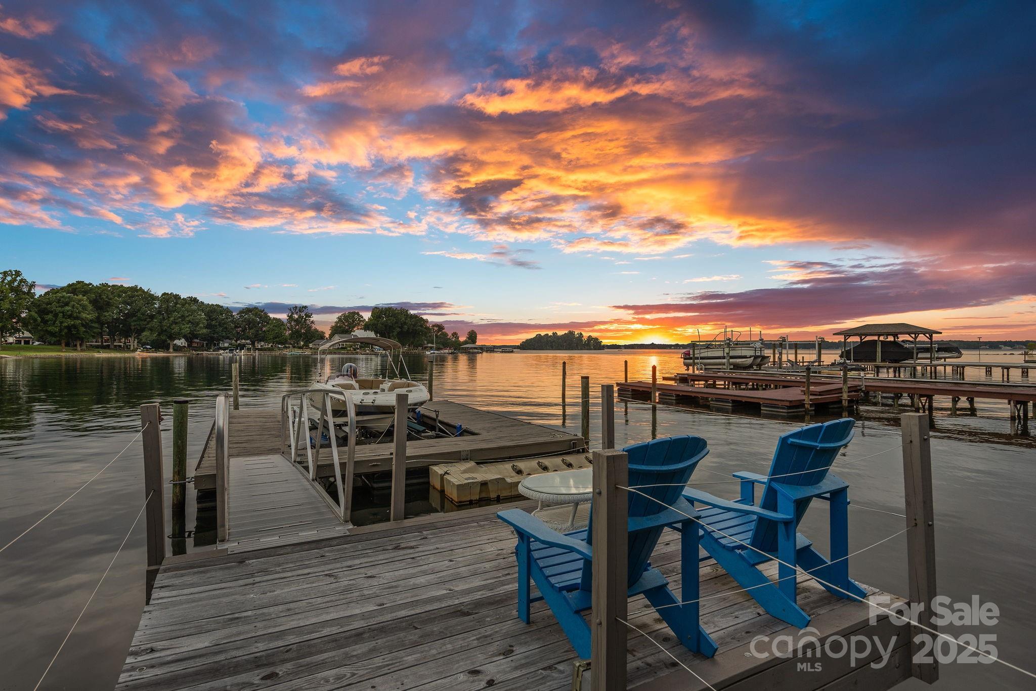 Island Forest - Residential