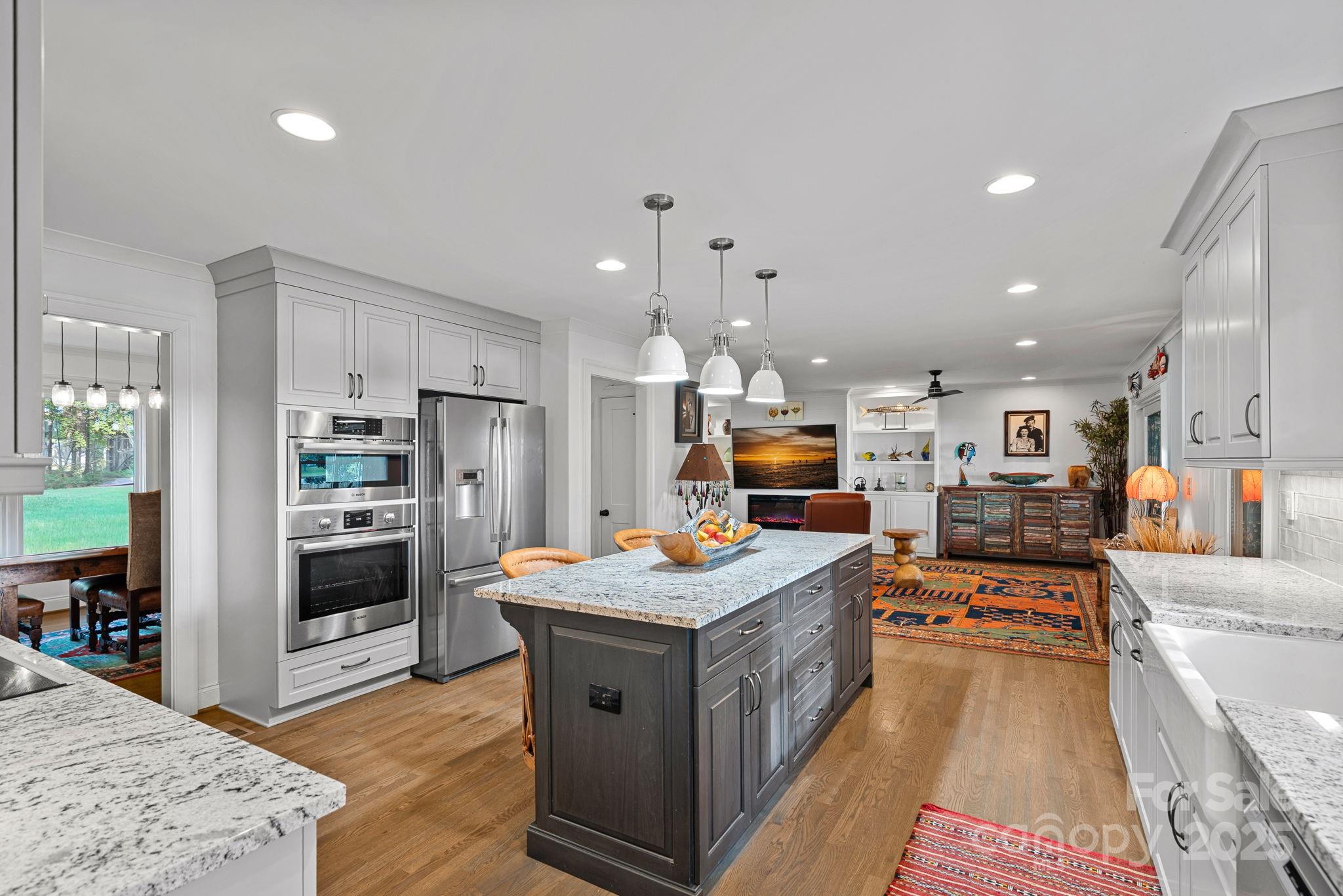 Island Forest - Residential