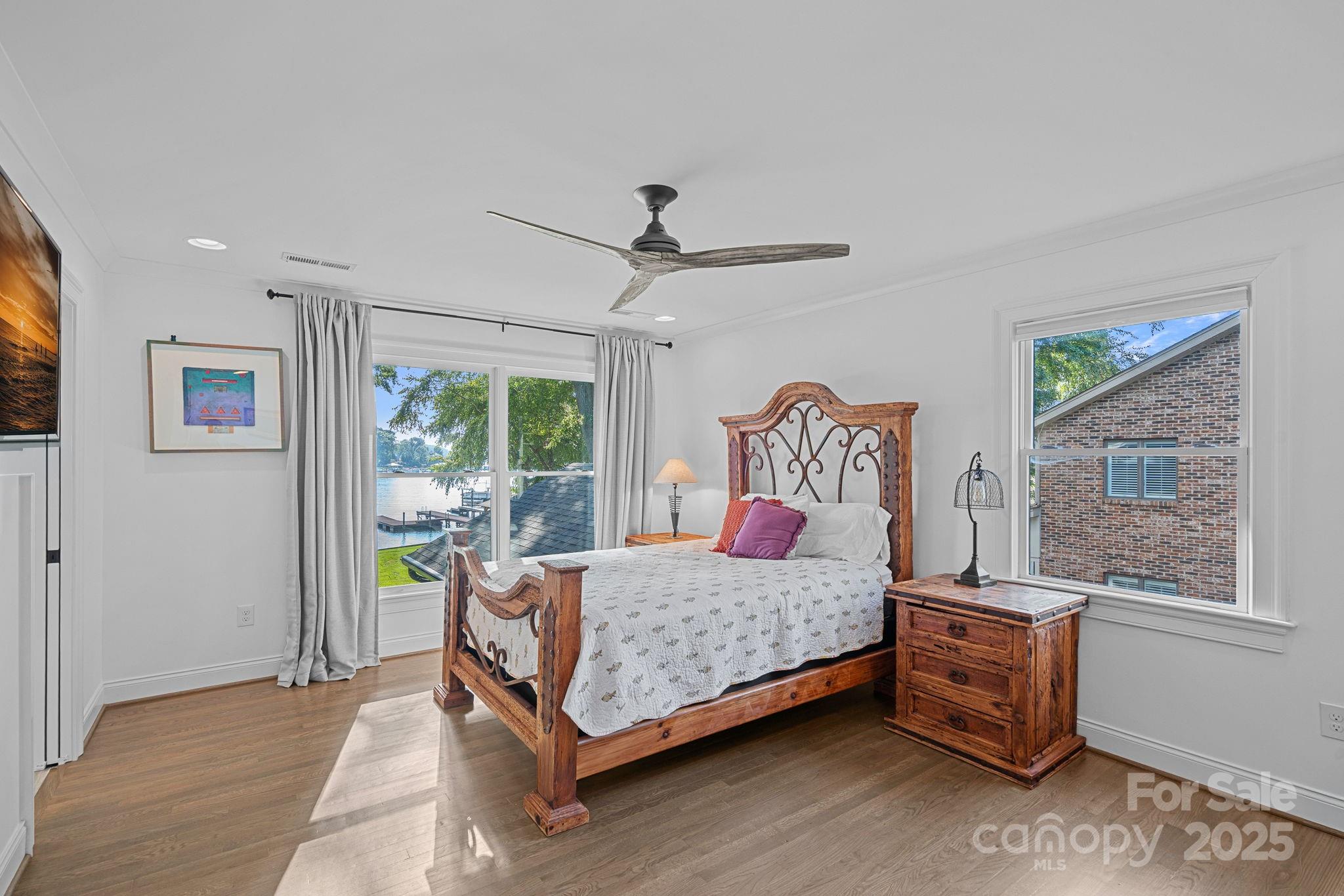 Island Forest - Residential