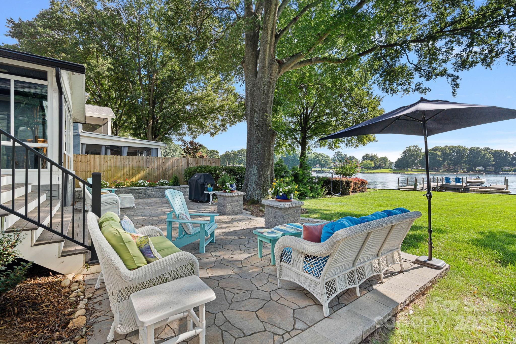 Island Forest - Residential