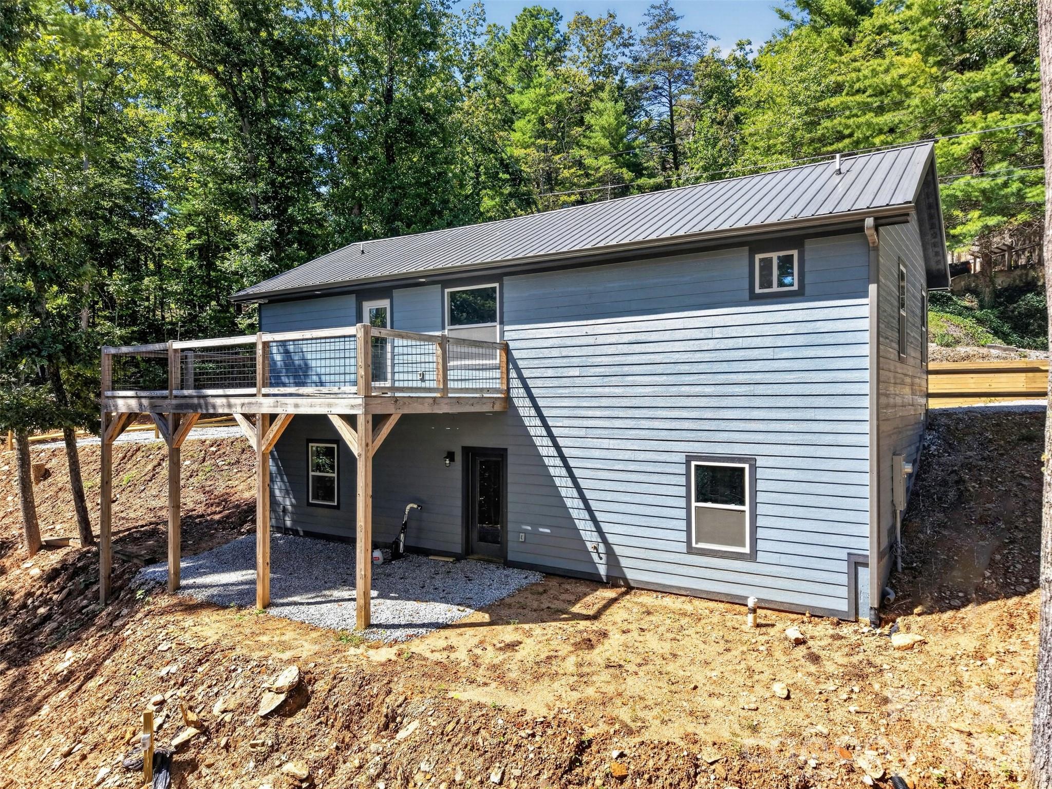 594 McMillan Drive