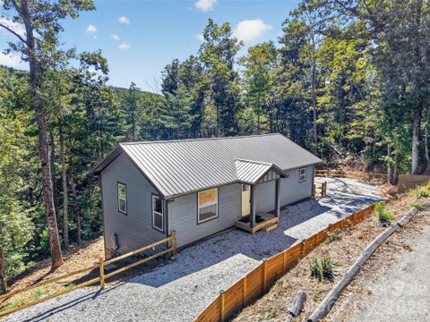 Photo of 594 McMillan Drive, Hendersonville, NC 28792 (MLS # 4435926)