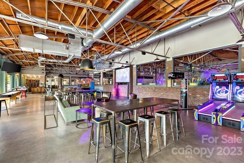 Townes At Old Pineville - Residential