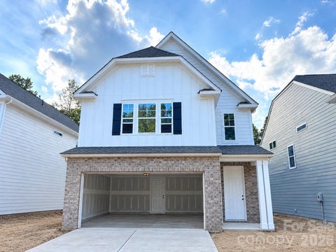 Photo of 13135 Foxberry Road, Charlotte, NC 28213 (MLS # 4416339)