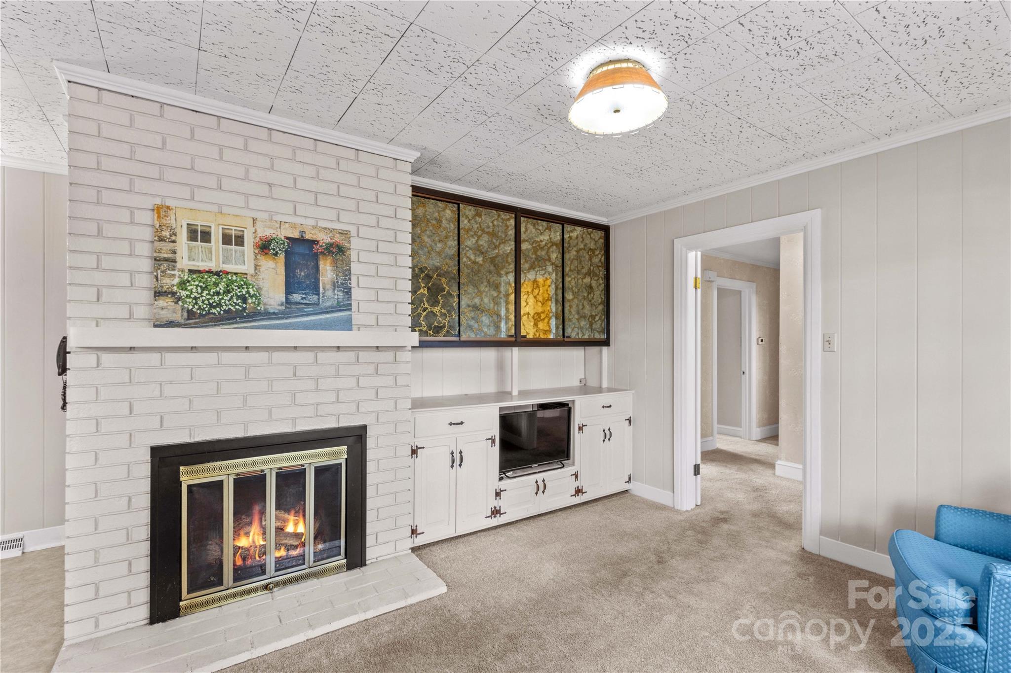 Hill Crest - Residential