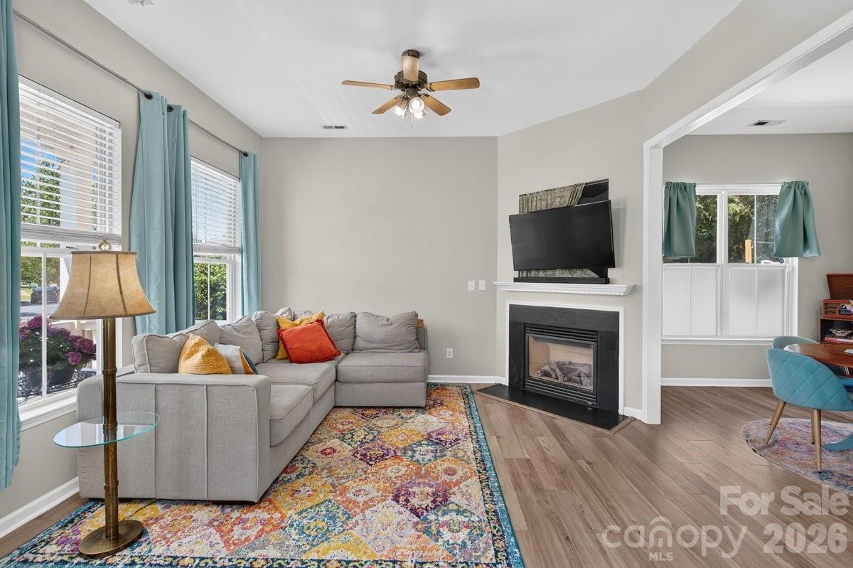 1308 Rising Oak Drive