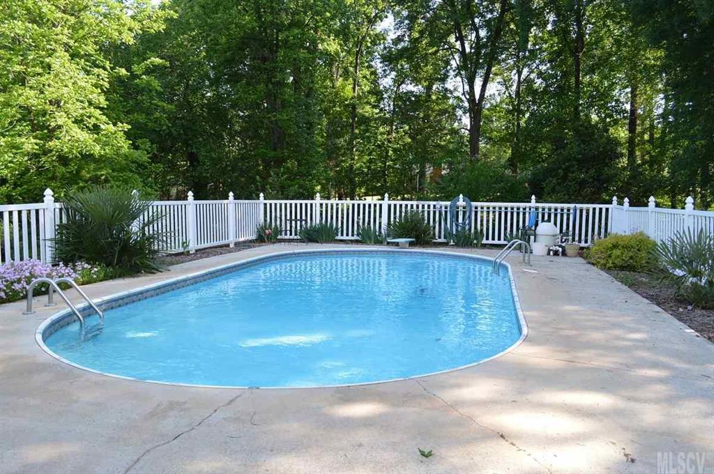 Woodland Hills - Residential