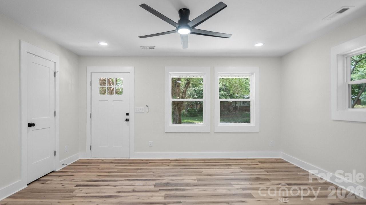 2513 Westgrove Drive