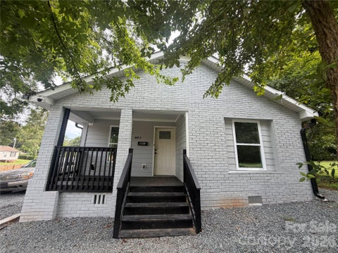 Photo of 803 Gordon Street, Monroe, NC 28112 (MLS # 4398080)