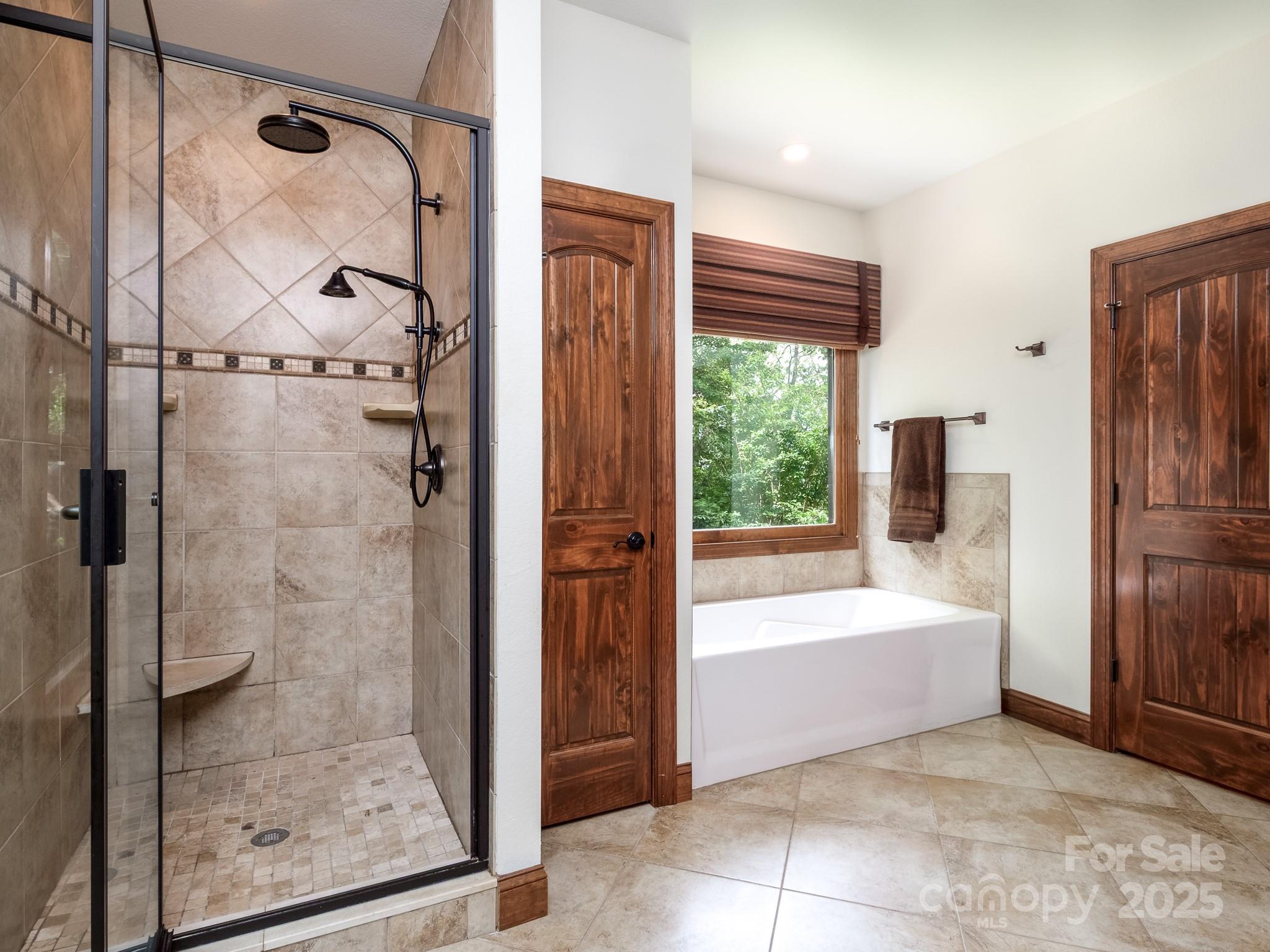 Connestee Falls - Residential