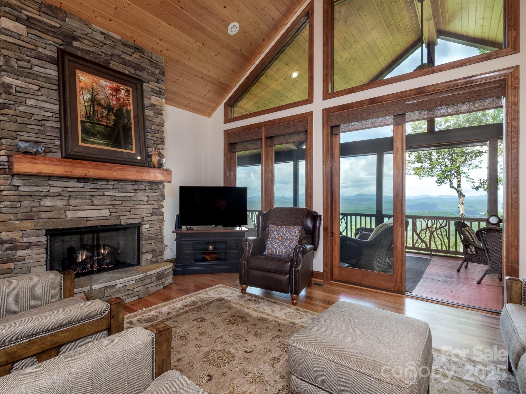 Connestee Falls - Residential