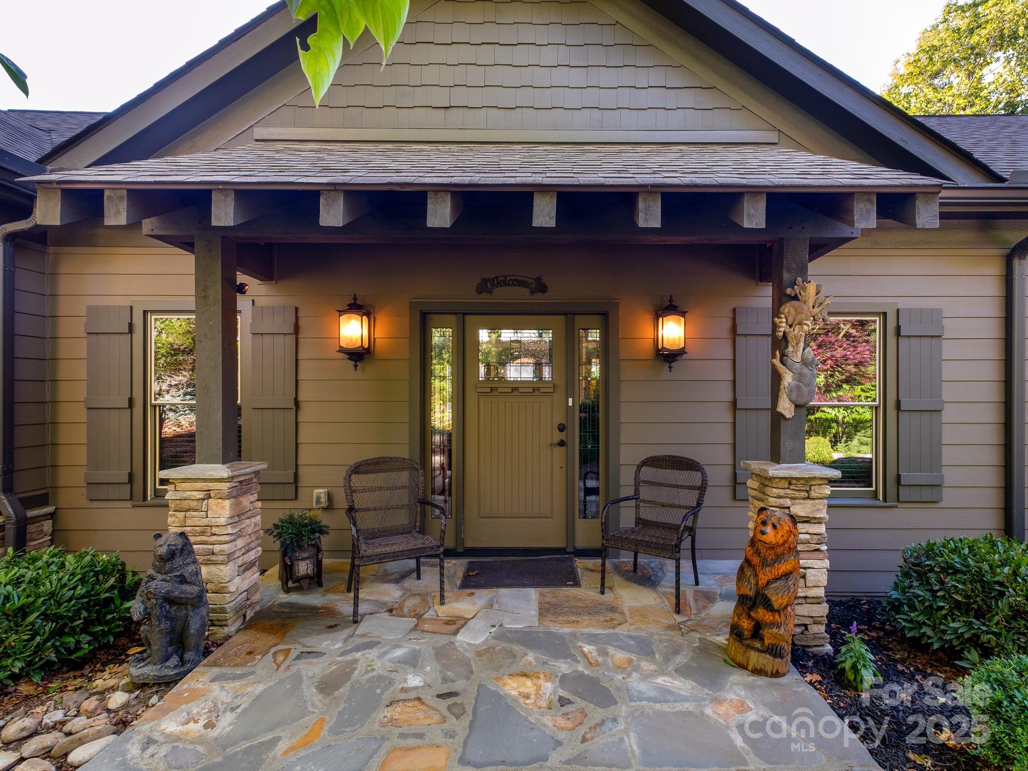 2388 Connestee Trail