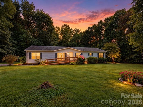 Photo of 121 Haystack Lane, Olin, NC 28660 (MLS # 4429024)