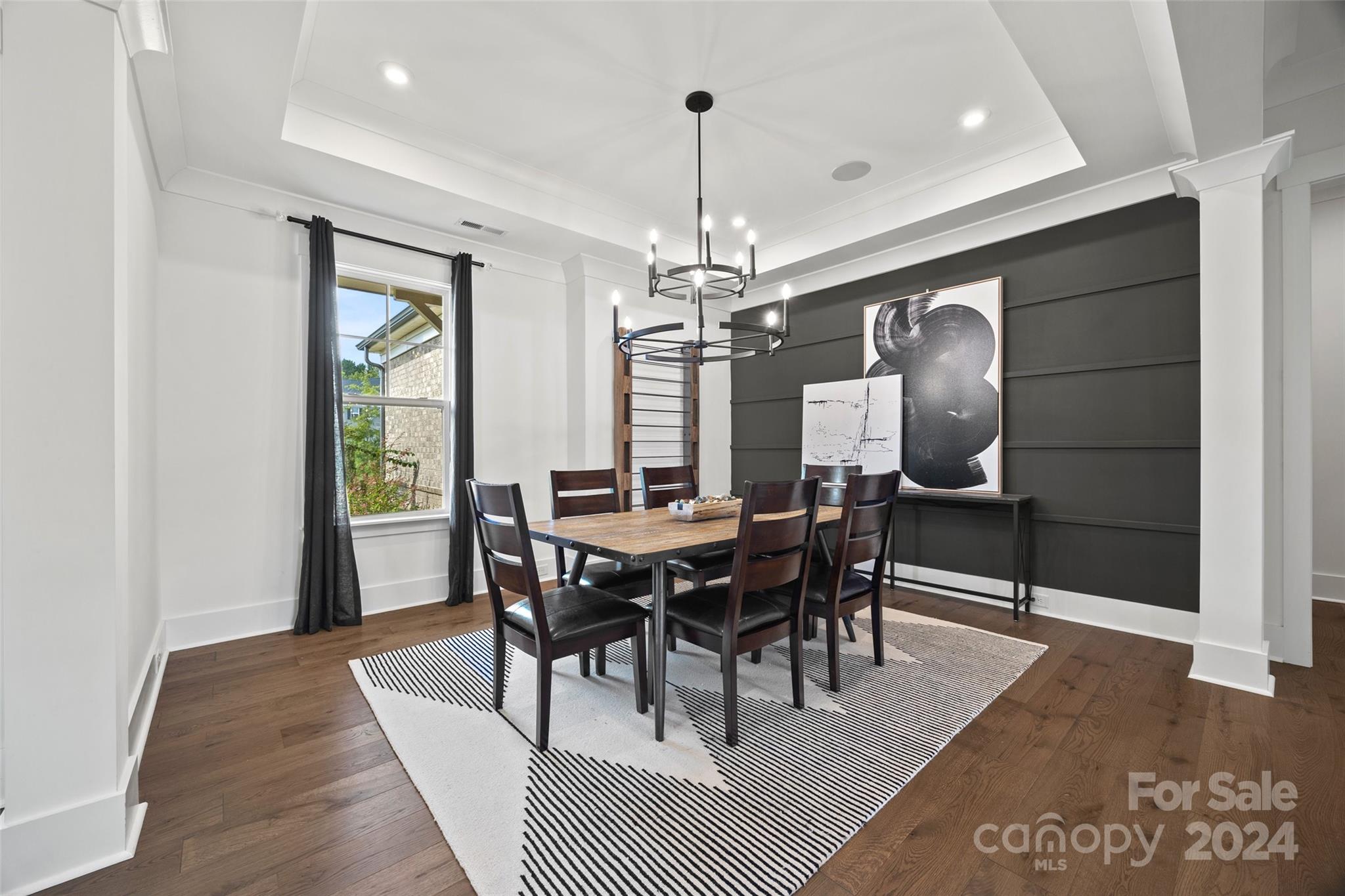 Cavesson - Residential