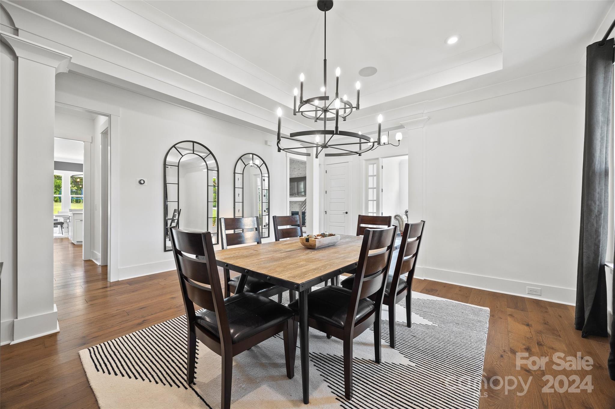 Cavesson - Residential