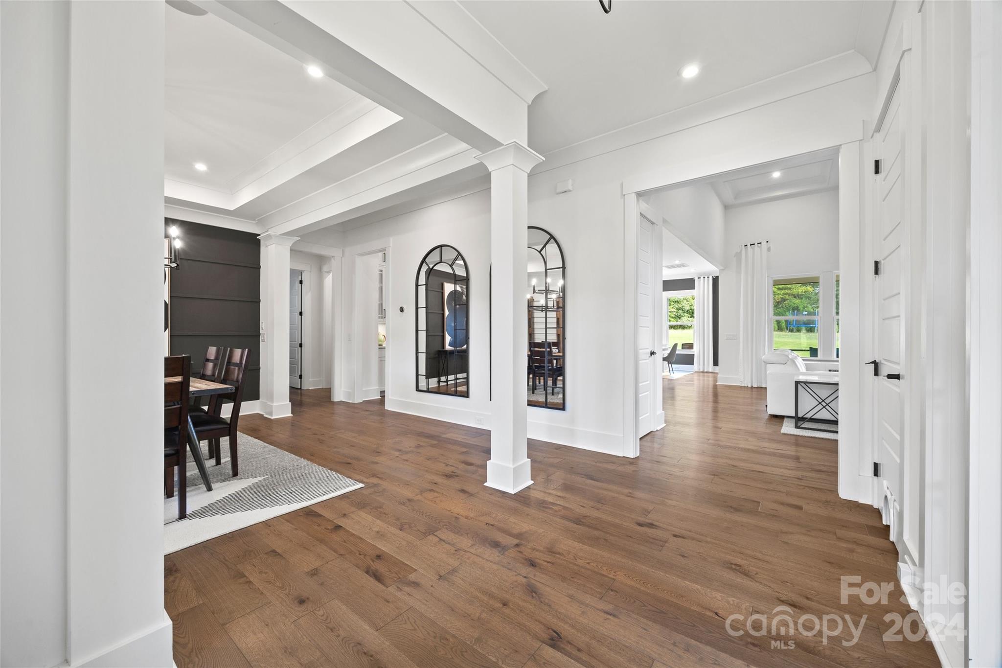 Cavesson - Residential