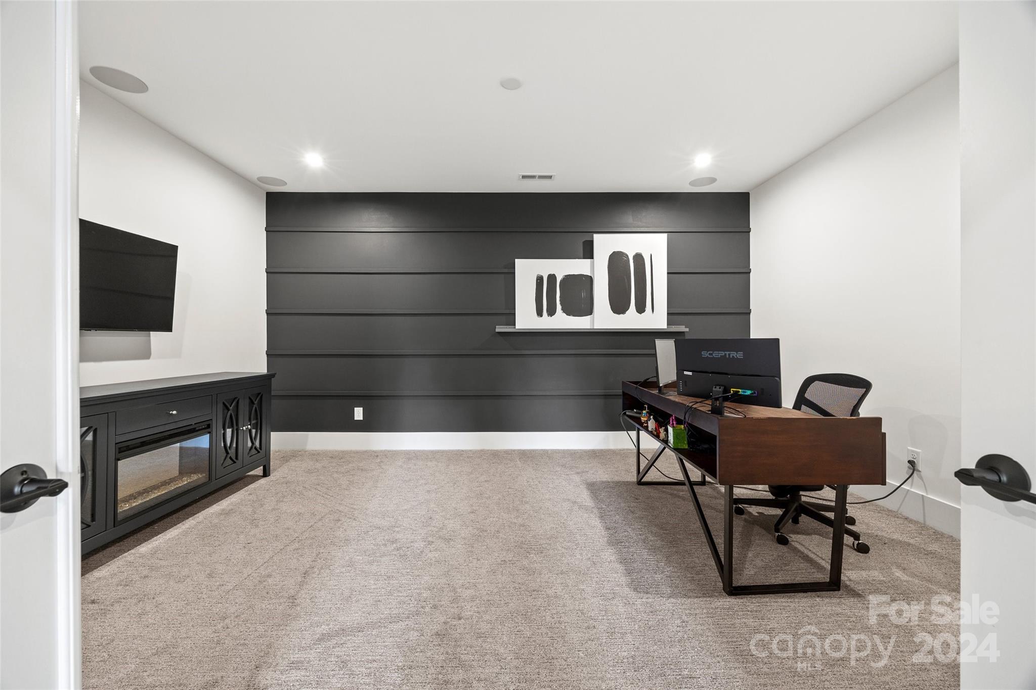 Cavesson - Residential