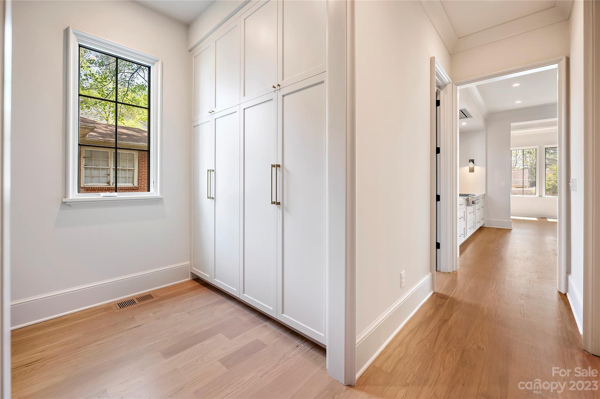 Ashbrook - Residential