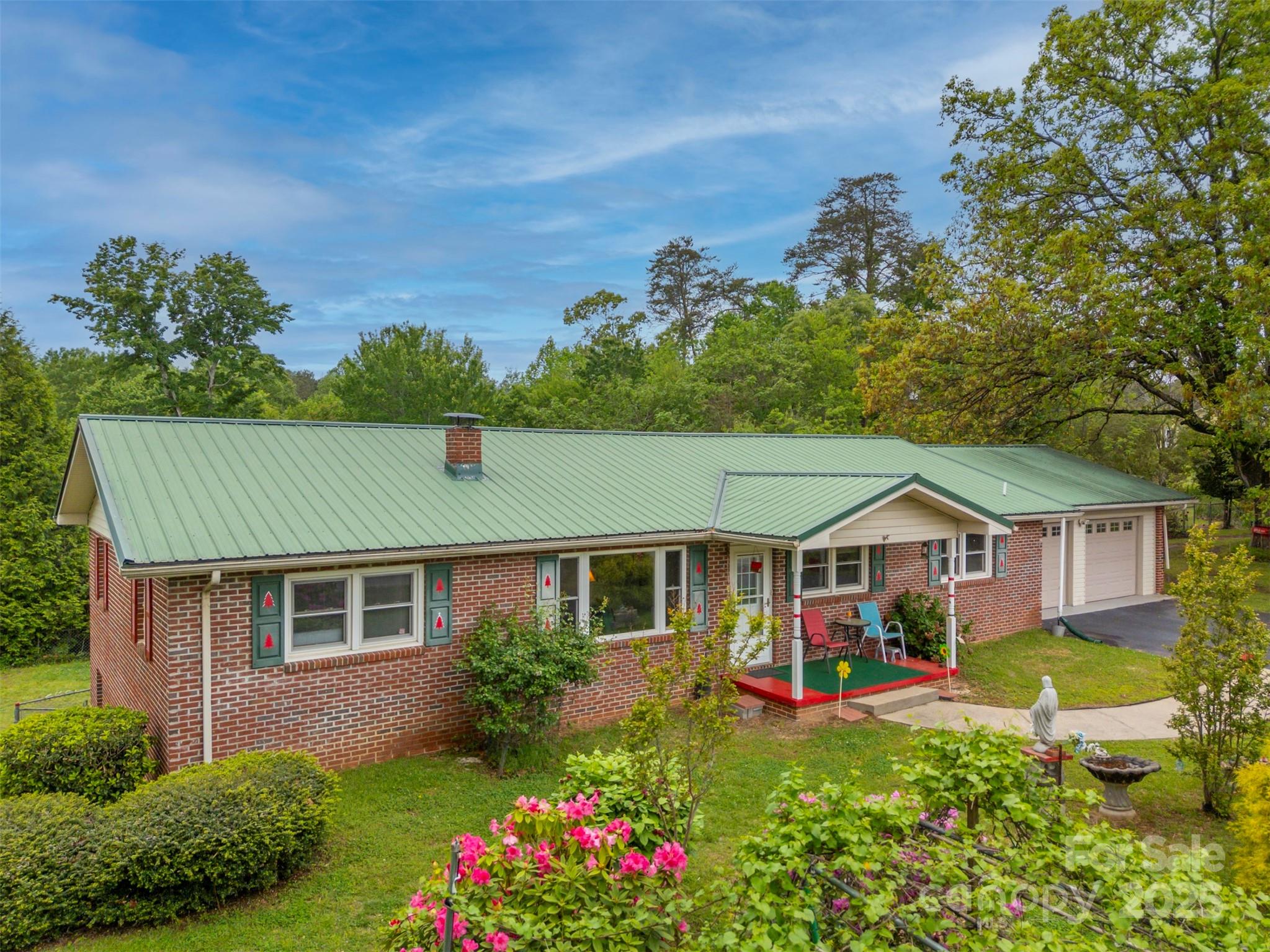 4665 NC Hwy 9 None N
