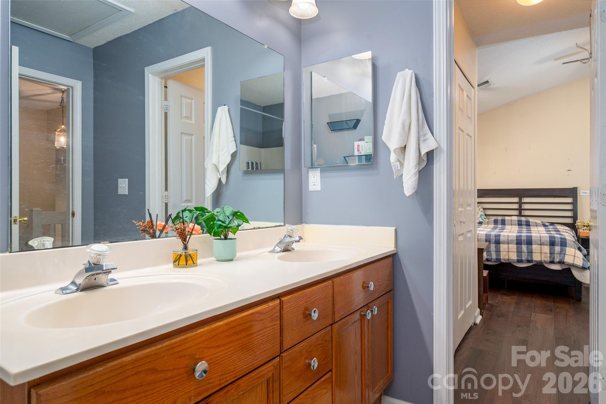 Glenwater at University Place - Residential
