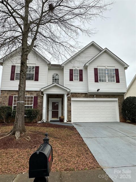 8833 Goldfields Drive Charlotte NC 28227