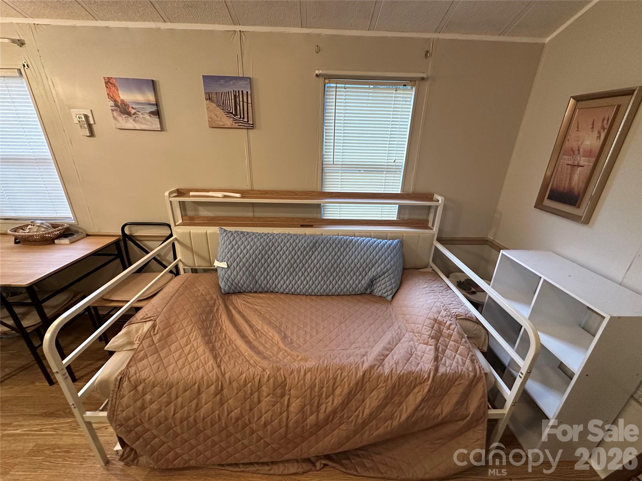 109 Hummingbird Circle
