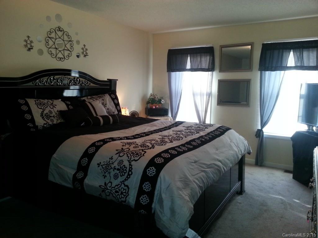 Stoney Creek - Residential