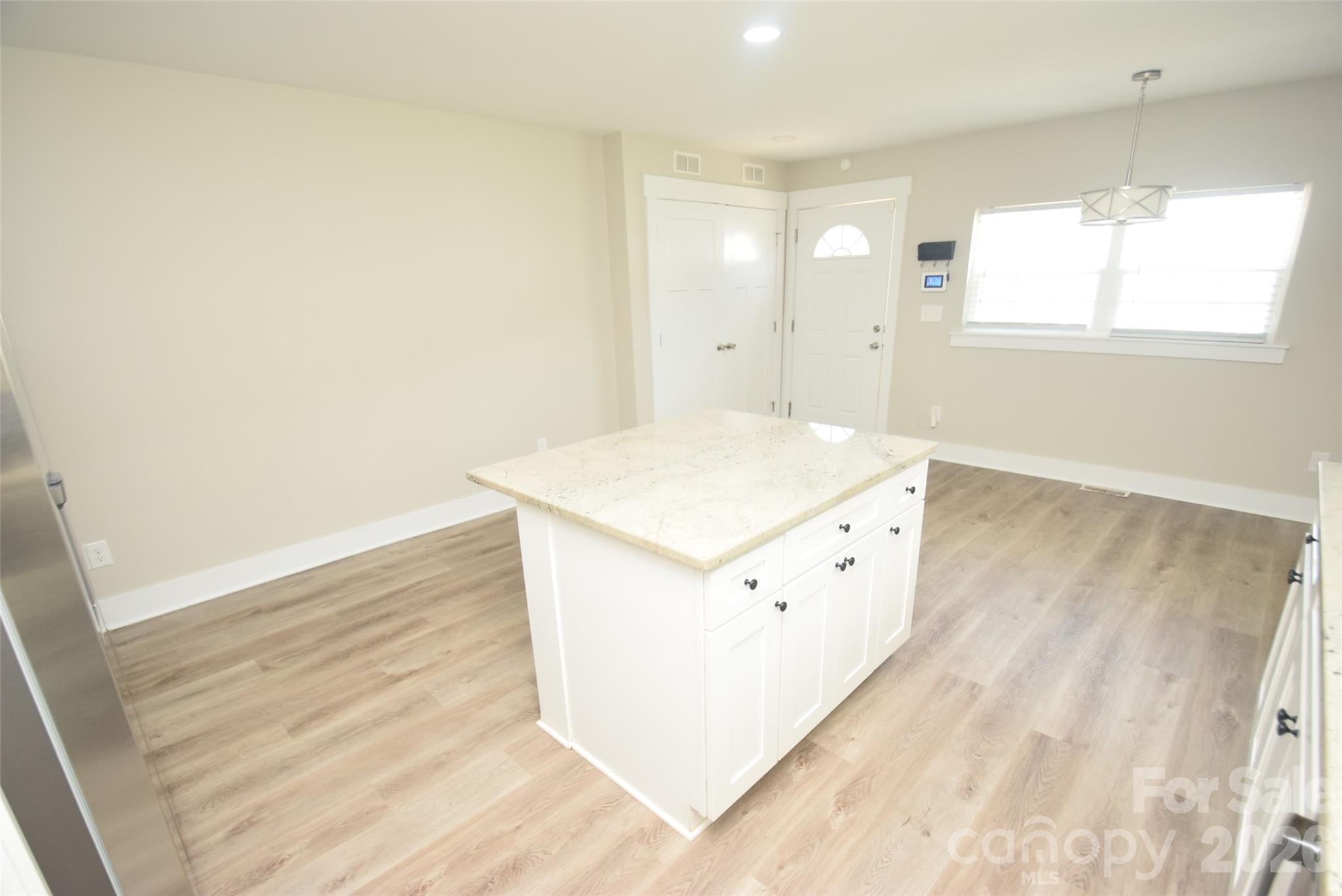 258 Carver Avenue SW