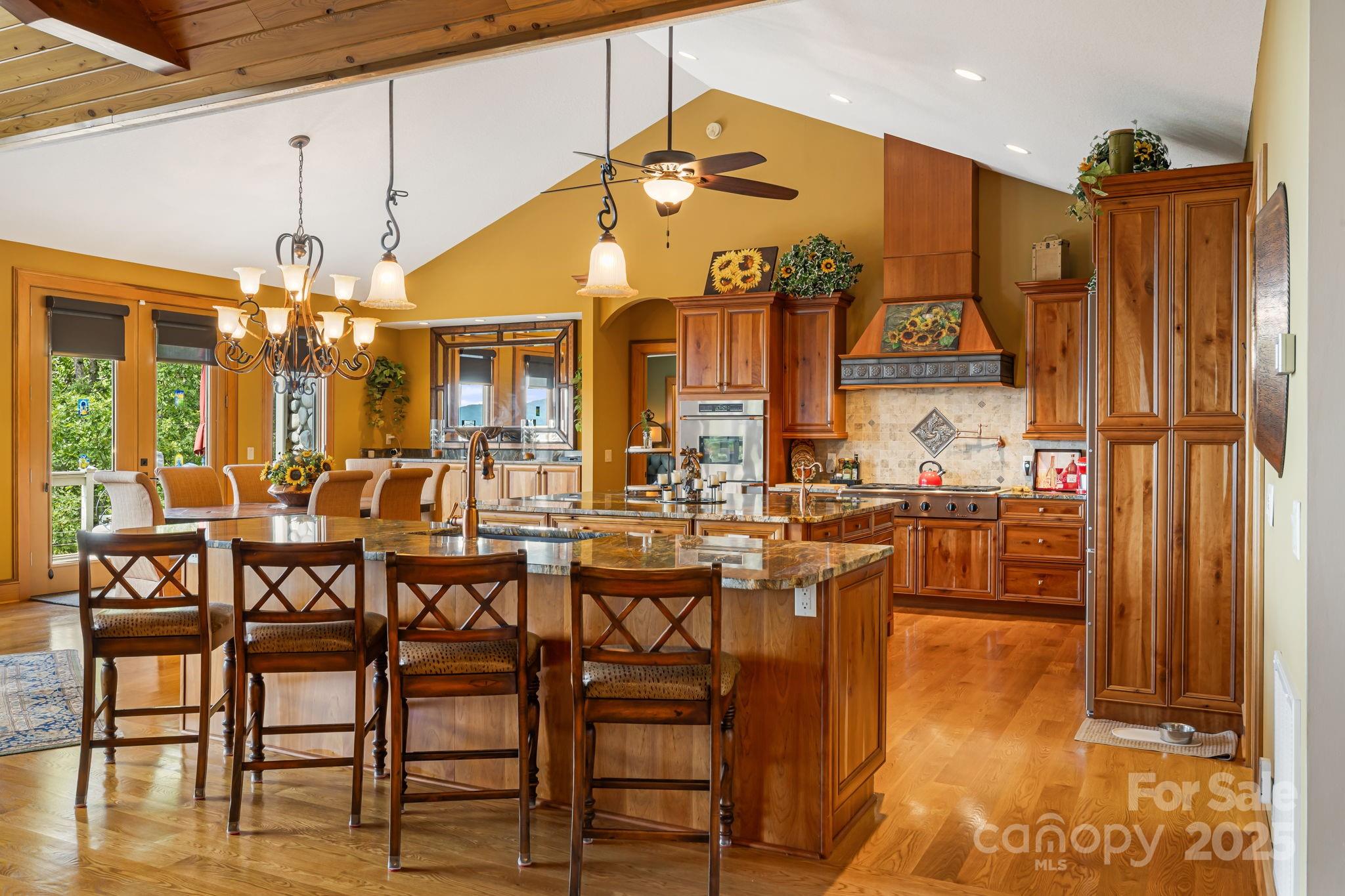 3527 Cummings Cove Parkway