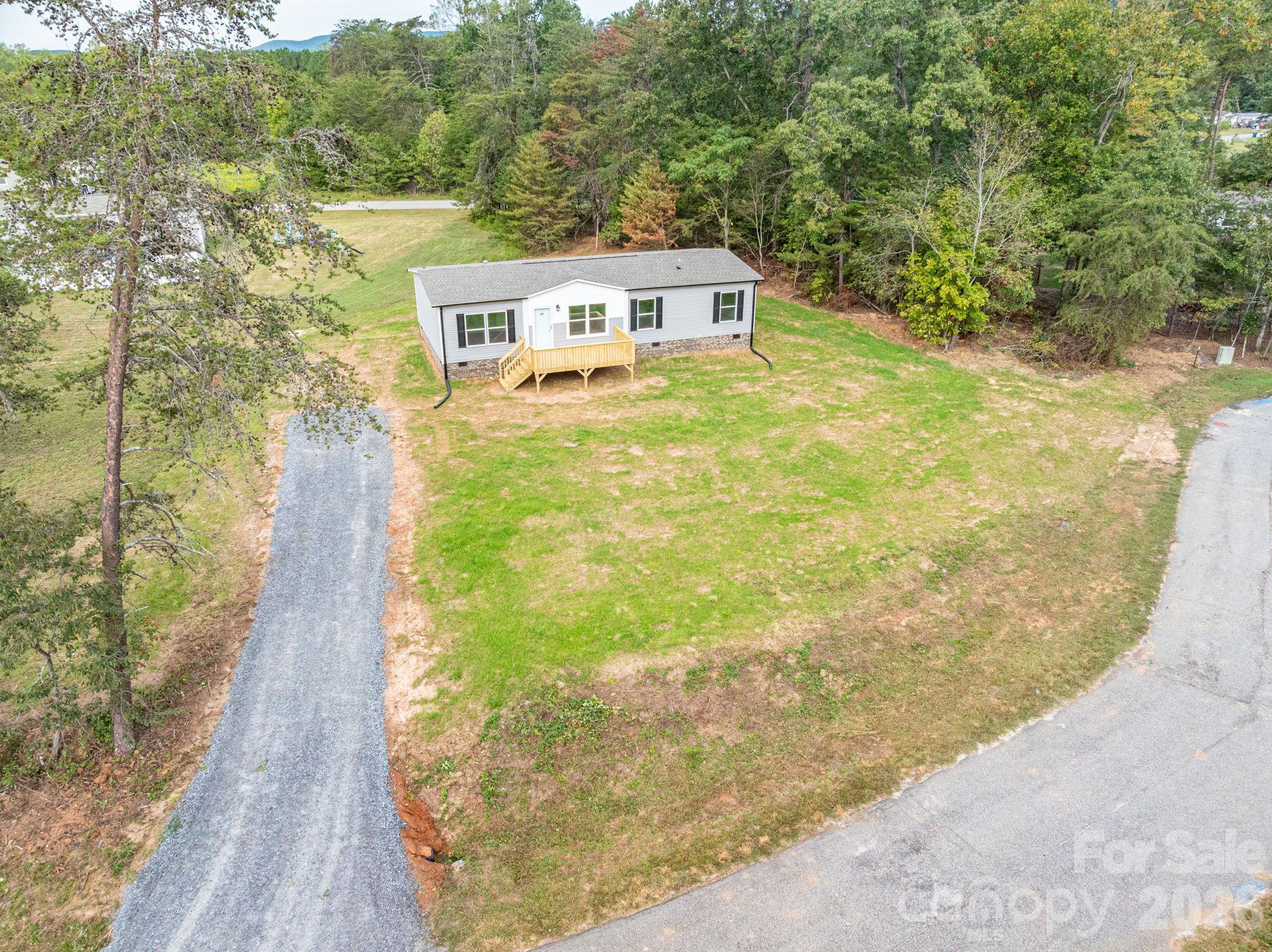 207 Grassy Field Court