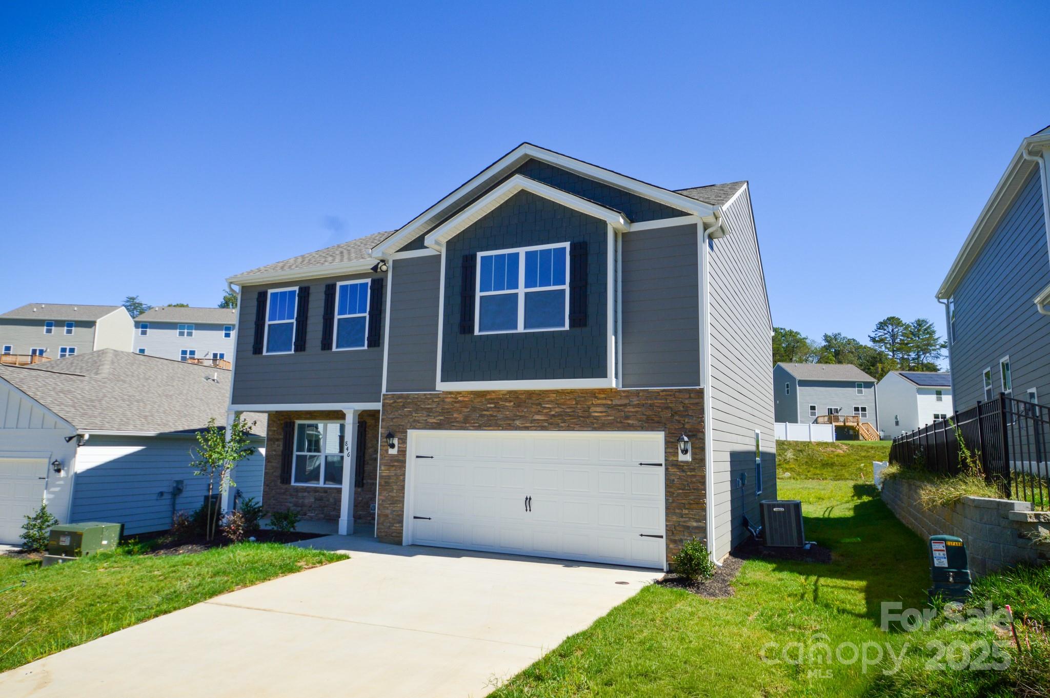 846 Adelston Lane