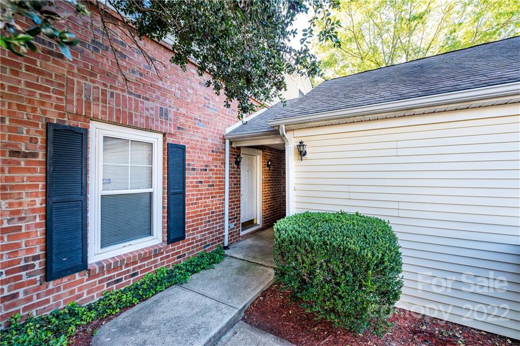 Adare Townhomes - Residential