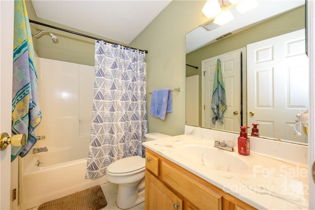 Adare Townhomes - Residential