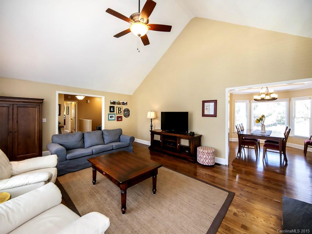 Tega Cay - Residential