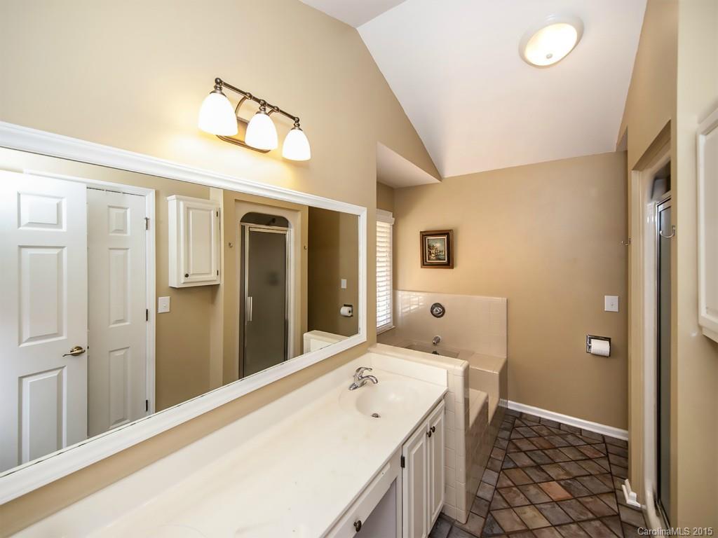 Tega Cay - Residential