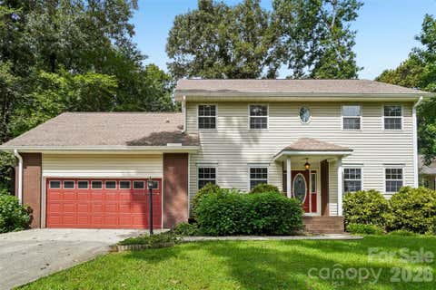 Photo of 506 Fox Hollow Lane, Mills River, NC 28759 (MLS # 4418026)