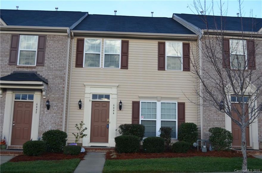 Beautiful townhome with private, fenced backyard, hot tub and detached two car garage. Huge kitchen with lots of counters and cabinet space and black appliances is open to the great room. Upstairs the master suite features a large walk-in closet and deluxe bath with two sinks, separate shower and corner tub. Good size secondary bedrooms. Community amenities include pool, playground and pocket parks. 13 Month Home Warranty. Don't miss this beauty. Convenient to both Birkdale and Northlake Mall.