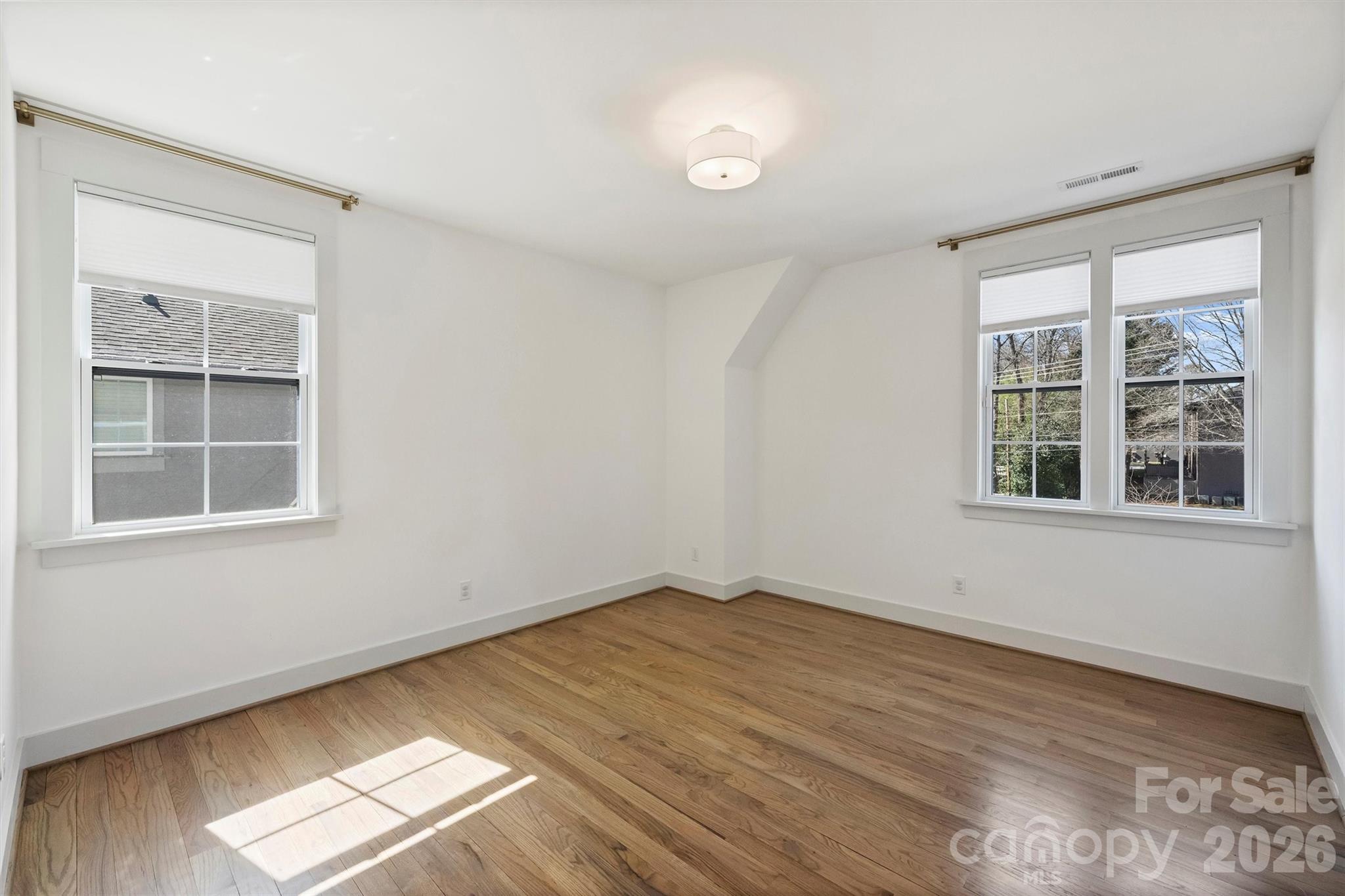 Commonwealth Park - Residential