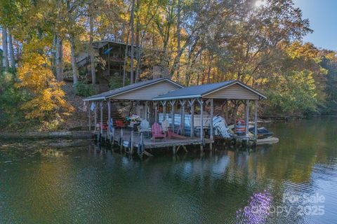 Photo of 618 Acorn Acres Road, Norwood, NC 28128 (MLS # 4320541)