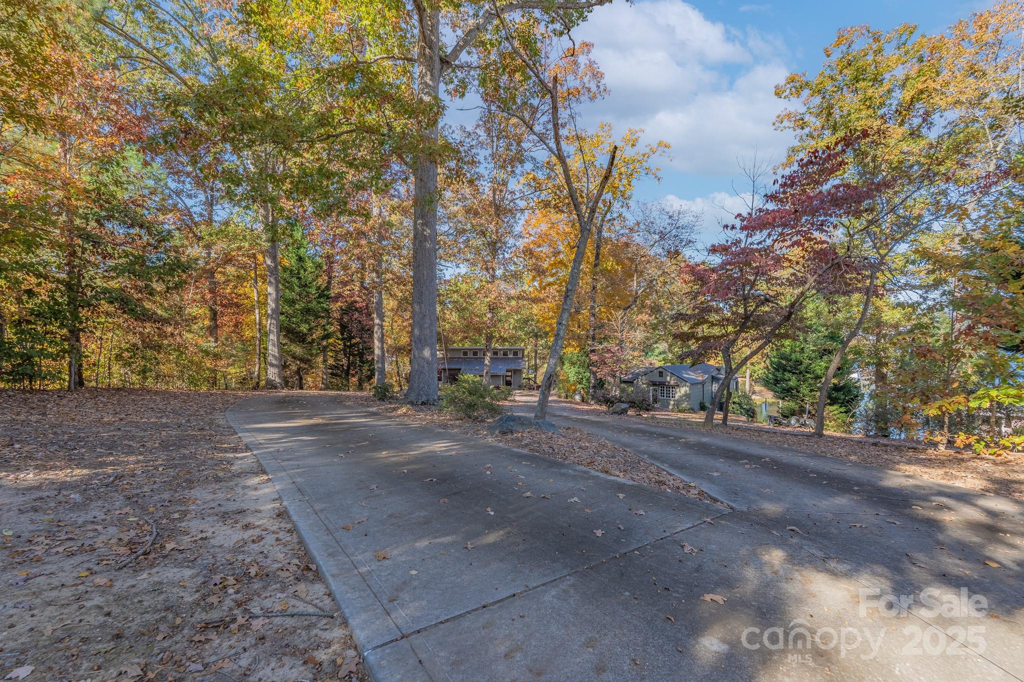 618 Acorn Acres Road