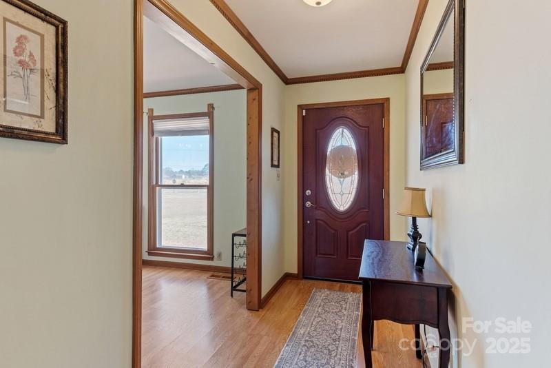 Stanley, North Carolina 28164, United States, 3 Bedrooms Bedrooms, ,2 BathroomsBathrooms,Residential,Active,9727