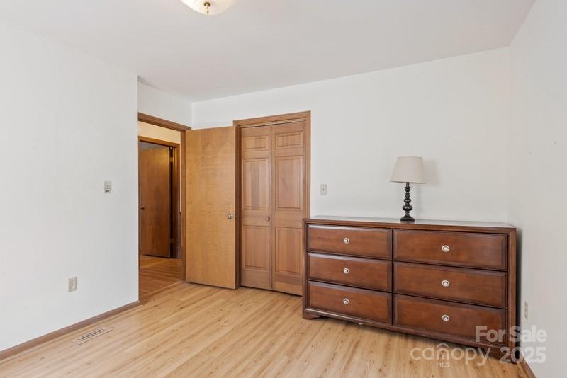 Stanley, North Carolina 28164, United States, 3 Bedrooms Bedrooms, ,2 BathroomsBathrooms,Residential,Active,9727